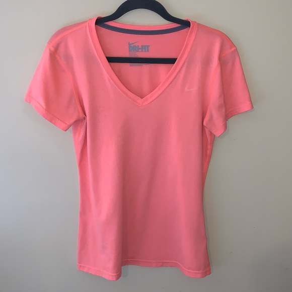 Nike Tops - Nike Dri Fit tee